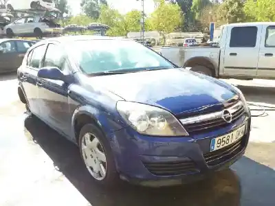Veículo de Sucata opel astra h berlina enjoy do ano 2005 alimentado d-z17dth