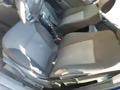 Veículo de Sucata opel astra h berlina enjoy do ano 2005 alimentado d-z17dth