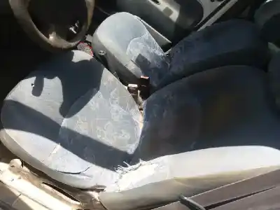 Здавання транспортного засобу renault kangoo (f/kc0) rte 64 cv / 47 kw року 2000 потужний d/f8q k6
