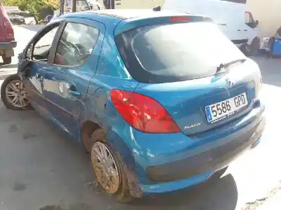 Veículo de Sucata peugeot 207 confort do ano 2009 alimentado d-8hz