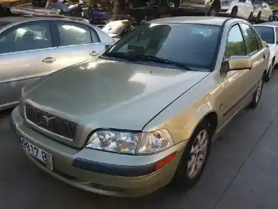 Veículo de Sucata volvo s40 berlina 1.9 d+ (85kw) do ano 2001 alimentado d4192t3