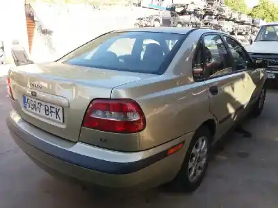 Veículo de Sucata volvo s40 berlina 1.9 d+ (85kw) do ano 2001 alimentado d4192t3