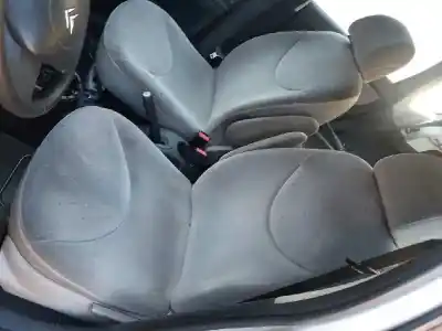Veicolo di demolizione CITROEN C3 1.4 HDI (68 CV) 1.4 HDi dell'anno 2005 alimentato 8HZ