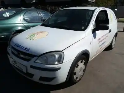 Здавання транспортного засобу opel corsa c enjoy року 2005 потужний 