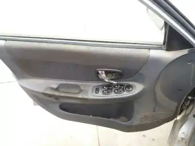 Здавання транспортного засобу hyundai accent (lc) gls crdi року 2002 потужний d3ea