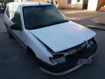 Veículo de Sucata CITROEN SAXO * do ano 1999 alimentado D-VJZ