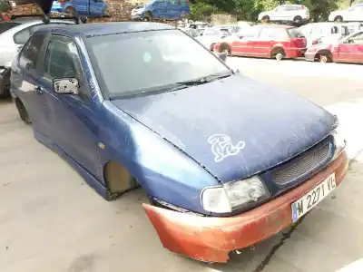Veículo de Sucata seat cordoba berlina (6k2) glx do ano 1998 alimentado 