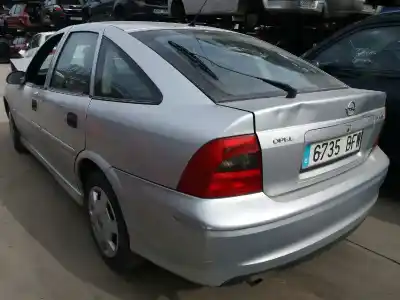 Sloopvoertuig opel vectra b berlina comfort van het jaar 2001 aangedreven g-z16xe