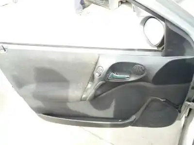 Sloopvoertuig opel vectra b berlina comfort van het jaar 2001 aangedreven g-z16xe