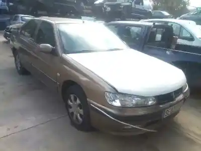Veículo de Sucata peugeot 406 berlina (s1/s2) st do ano 2000 alimentado g-rfr