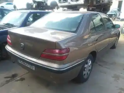 Veículo de Sucata peugeot 406 berlina (s1/s2) st do ano 2000 alimentado g-rfr