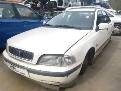 Scrapping Vehicle VOLVO S40 BERLINA 1.9 Diesel of the year 1999 powered D4192T2
