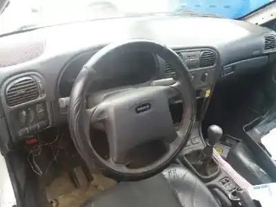 Veículo de Sucata volvo s40 berlina 1.9 diesel do ano 1999 alimentado d4192t2