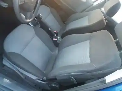 Veicolo di demolizione opel astra h berlina enjoy dell'anno 2005 alimentato z17dth