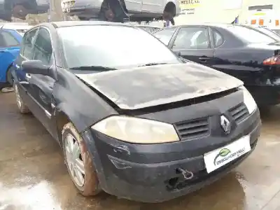 Veicolo di demolizione renault                                            megane ii berlina 3p                                                                                                                                                                                                                                       confort dynamique                                                                                                                                                                                                                                          dell'anno 2004 alimentato k9k729