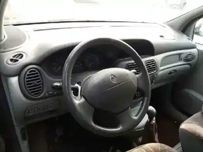 Scrapping Vehicle renault                                            scenic (ja..)                                                                                                                                                                                                                                              1.9 dti diesel cat of the year 1999 powered f9q734