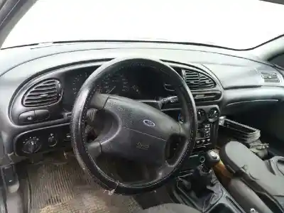 Veículo de Sucata FORD MONDEO FAMILIAR (GD) GLX do ano 1999 alimentado D/RFN
