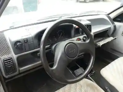 Здавання транспортного засобу opel corsa a * року 1992 потужний g-12nv