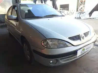 Утилизация автомобиля RENAULT MEGANE I FASE 2 CLASSIC (LA..) 1.9 dCi Dynamique 102 CV / 75 KW года 2002 питание F9Q732