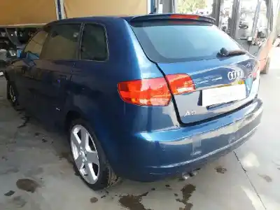 Veículo de Sucata AUDI A3 SPORTBACK (8P) 2.0 TDI Ambition do ano 2001 alimentado BKD