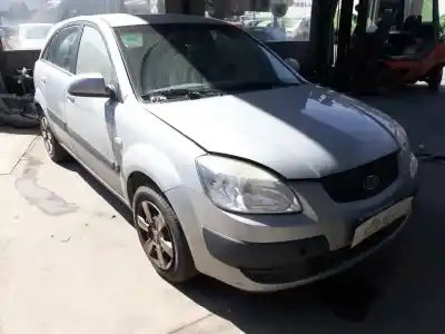 Scrapping Vehicle kia rio ii (jb) 1.4 16v of the year 2007 powered g4ee