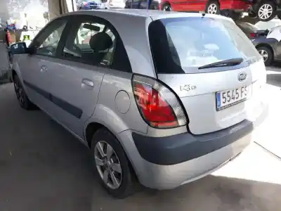 Scrapping Vehicle kia rio ii (jb) 1.4 16v of the year 2007 powered g4ee