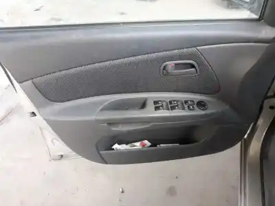 Scrapping Vehicle kia rio ii (jb) 1.4 16v of the year 2007 powered g4ee