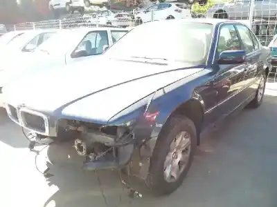 Veículo de Sucata BMW SERIE 7 (E38) 728i do ano 2001 alimentado M52B28TU