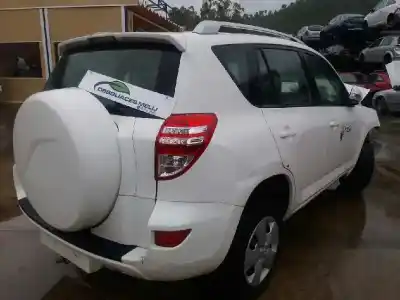 Veículo de Sucata toyota rav 4 (a3) sol do ano 2001 alimentado 2adftv