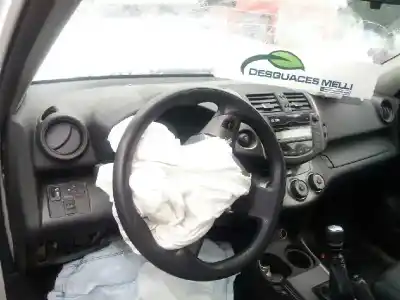 Veículo de Sucata toyota rav 4 (a3) sol do ano 2001 alimentado 2adftv