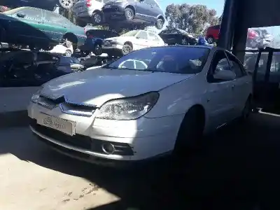 Veicolo di demolizione citroen c5 berlina collection dell'anno 2001 alimentato 9hz