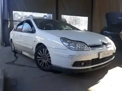 Veicolo di demolizione citroen c5 berlina collection dell'anno 2001 alimentato 9hz