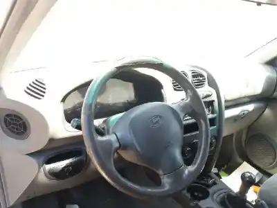 Veículo de Sucata hyundai santa fe (sm) 2.4 cat do ano 2001 alimentado g4js