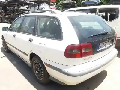 Veículo de Sucata volvo v40 familiar td do ano 1997 alimentado d4192t
