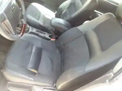 Veículo de Sucata volvo v40 familiar td do ano 1997 alimentado d4192t