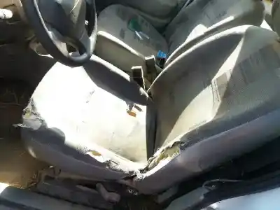 Scrapping Vehicle renault kangoo (f/kc0) authentique of the year 2005 powered k9k704 Scrapping Vehicle renault kangoo (f/kc0) authentique of the year 2005 powered k9k704