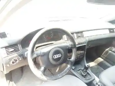 Veículo de Sucata audi a6 berlina (4b2) 2.5 v6 24v tdi do ano 2000 alimentado afb