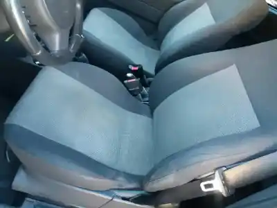 Verschrottungsfahrzeug opel meriva cosmo des jahres 2005 angetrieben z17dth