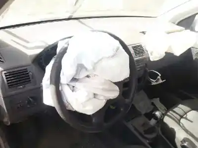 Scrapping Vehicle skoda fabia familiar (6y5) comfort of the year 2006 powered bnv