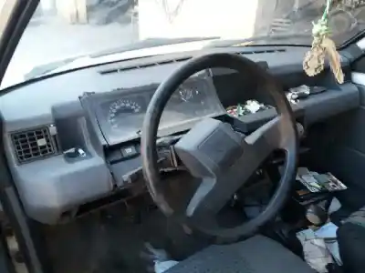 Veículo de Sucata renault 5 (b/c40) tl (b/c 401. b/c 40h) 45 cv / 33 kw do ano 1988 alimentado c1e