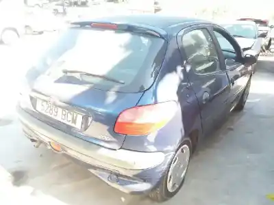 Здавання транспортного засобу peugeot 206 berlina xr року 2000 потужний wjy