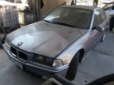Veículo de Sucata BMW SERIE 3 BERLINA (E36) 318i do ano 1999 alimentado M43B18