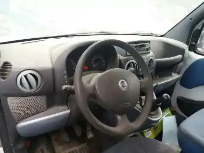 Veículo de Sucata fiat doblo (119) 1.3 16v jtd active multijet do ano 2004 alimentado 188a9000