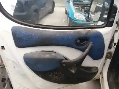 Veículo de Sucata fiat doblo (119) 1.3 16v jtd active multijet do ano 2004 alimentado 188a9000