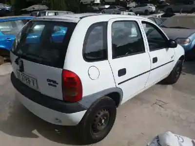 Veículo de Sucata opel corsa b base do ano 1997 alimentado x12sz