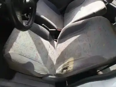 Veículo de Sucata opel corsa b base do ano 1997 alimentado x12sz