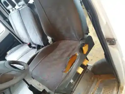 Vehicul casat renault trafic (desde 5.89) t 1400 al anului 1997 alimentat s8u758