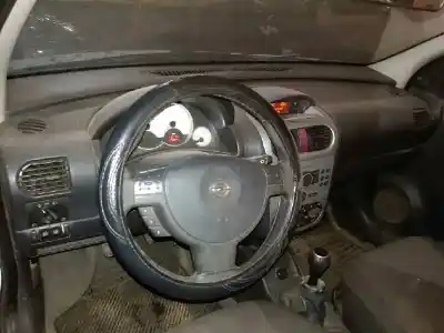 Здавання транспортного засобу OPEL CORSA C Silverline року 2006 потужний Z12XEP