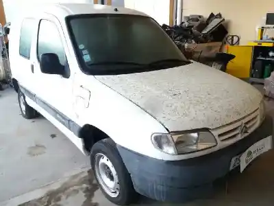 Здавання транспортного засобу citroen                                            berlingo                                                                                                                                                                                                                                                   1.8i multispace 90 cv / 66 kw року 2001 потужний 
