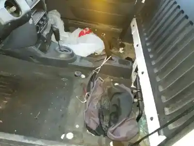 Здавання транспортного засобу citroen                                            berlingo                                                                                                                                                                                                                                                   1.8i multispace 90 cv / 66 kw року 2001 потужний 